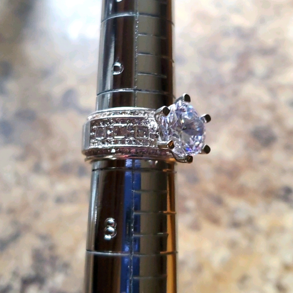 CZ wedding ring in 925 silver, size 6.75